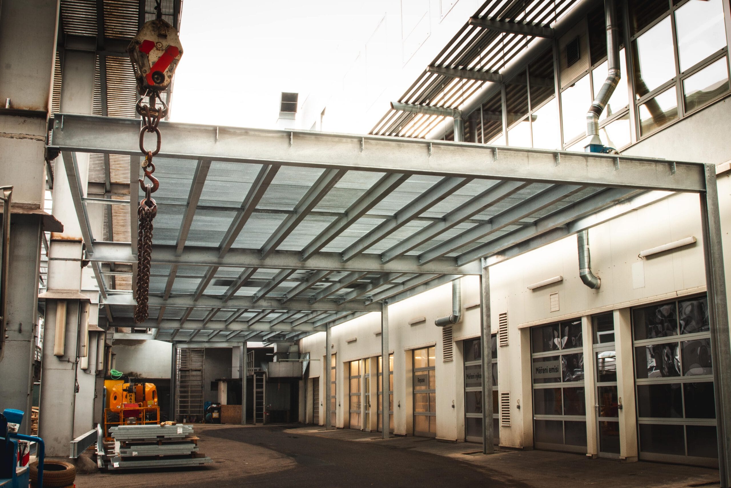 Auto Jarov – manipulační plošina - Mužík & syn